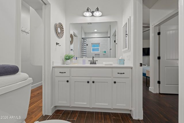 739 E BELMONT Avenue, Phoenix, AZ 85020