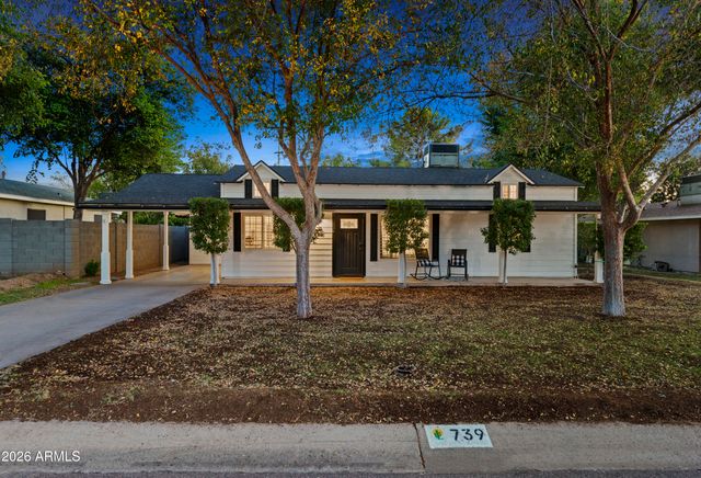 739 E BELMONT Avenue, Phoenix, AZ 85020