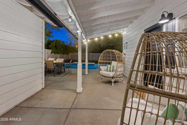 739 E BELMONT Avenue, Phoenix, AZ 85020