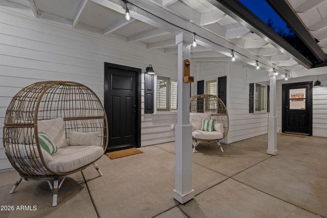 739 E BELMONT Avenue, Phoenix, AZ 85020