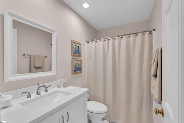 3 Hearthstone Court, Greenville, SC 29615