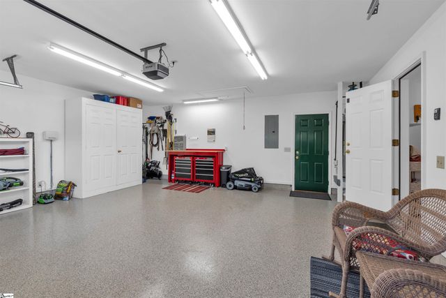 3 Hearthstone Court, Greenville, SC 29615