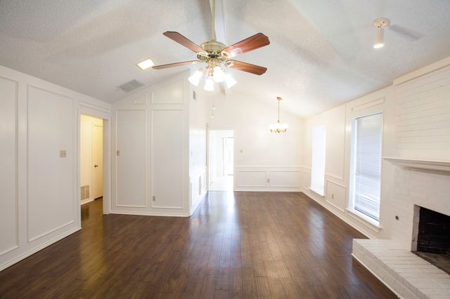 2025 Lorient Drive, Carrollton, TX 75007