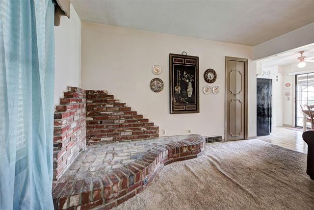 6324 S Dewey Avenue, Oklahoma City, OK 73139