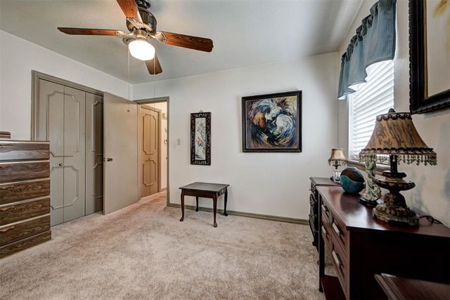 6324 S Dewey Avenue, Oklahoma City, OK 73139