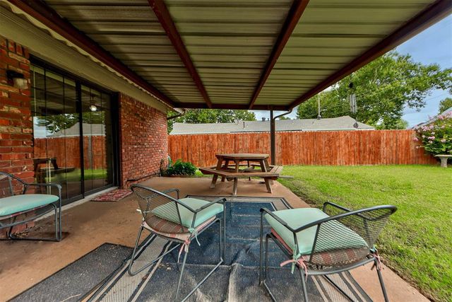6324 S Dewey Avenue, Oklahoma City, OK 73139