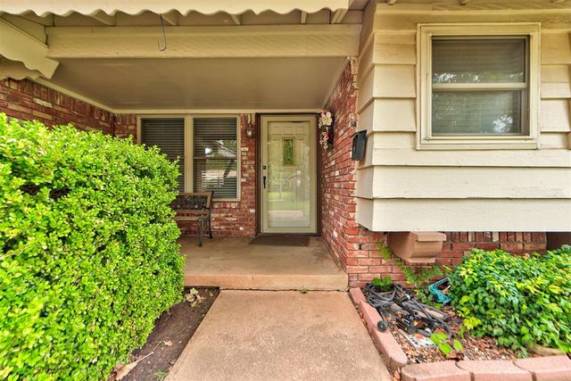 6324 S Dewey Avenue, Oklahoma City, OK 73139