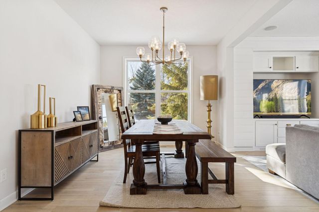 19030 62nd Avenue N, Maple Grove, MN 55311