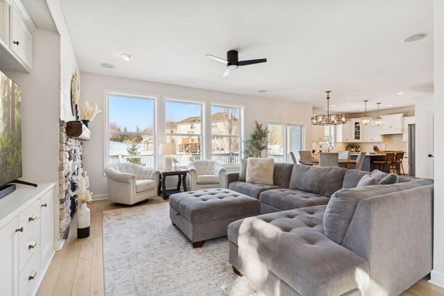 19030 62nd Avenue N, Maple Grove, MN 55311