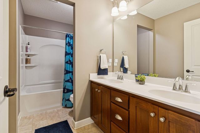 19030 62nd Avenue N, Maple Grove, MN 55311