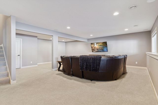 19030 62nd Avenue N, Maple Grove, MN 55311