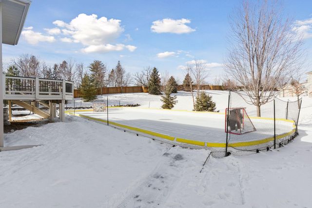 19030 62nd Avenue N, Maple Grove, MN 55311