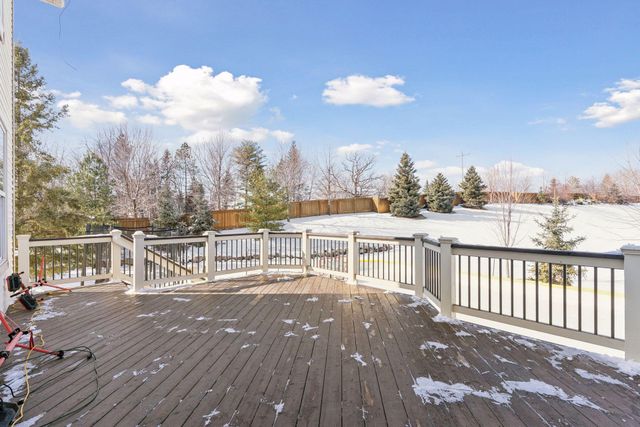 19030 62nd Avenue N, Maple Grove, MN 55311