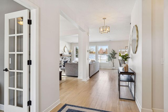 19030 62nd Avenue N, Maple Grove, MN 55311