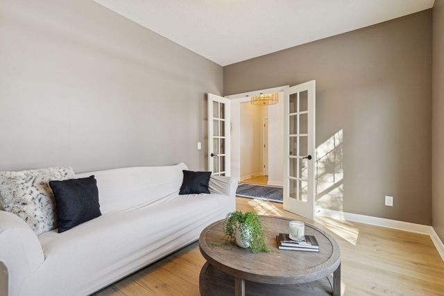 19030 62nd Avenue N, Maple Grove, MN 55311