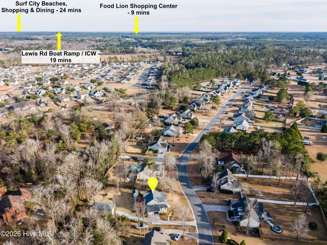 121 Candlewood Drive, Hampstead, NC 28443