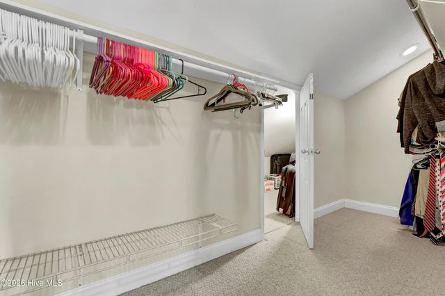 121 Candlewood Drive, Hampstead, NC 28443