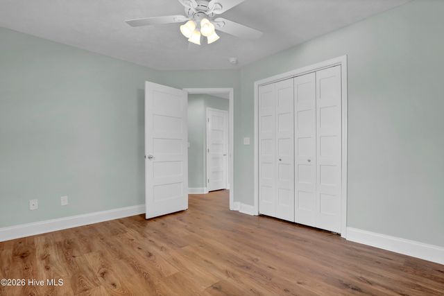 121 Candlewood Drive, Hampstead, NC 28443