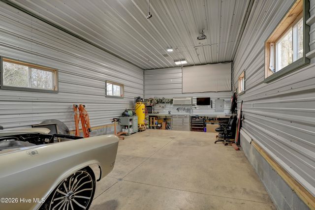 121 Candlewood Drive, Hampstead, NC 28443