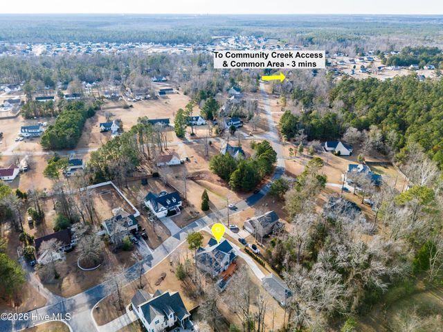 121 Candlewood Drive, Hampstead, NC 28443