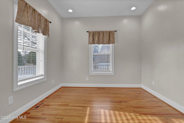 121 Candlewood Drive, Hampstead, NC 28443