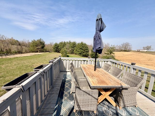 7533 Galen Rd, Lafayette, TN 37083