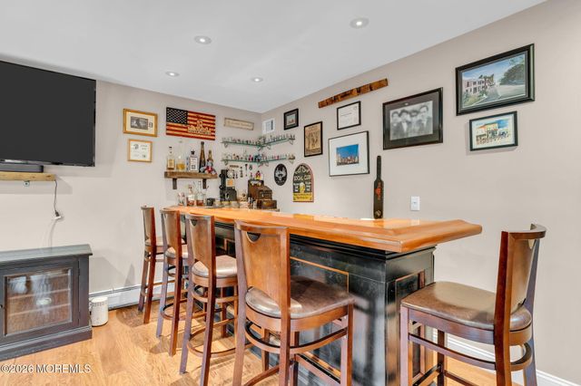 23 Southview Terrace S, Middletown, NJ 07748