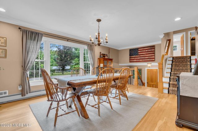 23 Southview Terrace S, Middletown, NJ 07748