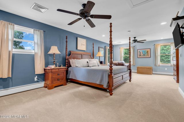 23 Southview Terrace S, Middletown, NJ 07748