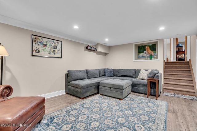 23 Southview Terrace S, Middletown, NJ 07748