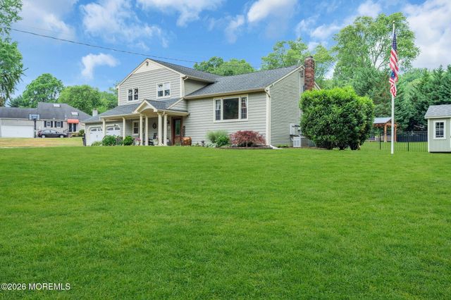 23 Southview Terrace S, Middletown, NJ 07748