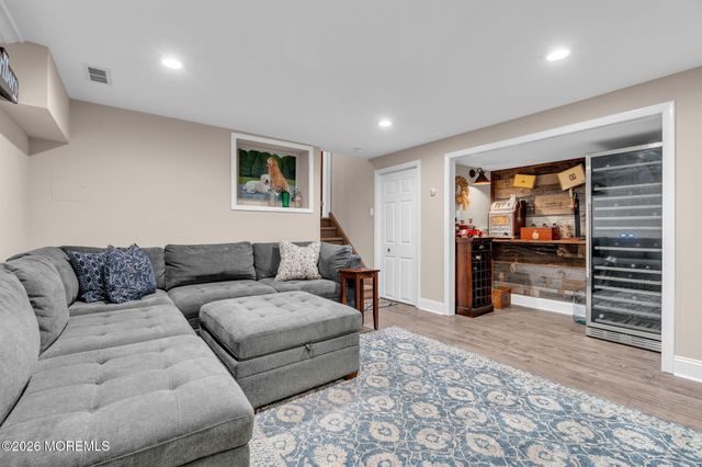 23 Southview Terrace S, Middletown, NJ 07748