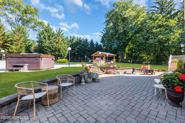 23 Southview Terrace S, Middletown, NJ 07748