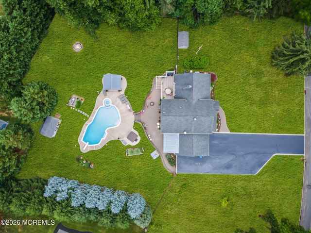 23 Southview Terrace S, Middletown, NJ 07748