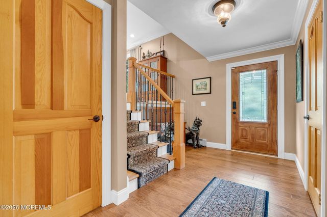 23 Southview Terrace S, Middletown, NJ 07748