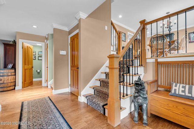 23 Southview Terrace S, Middletown, NJ 07748