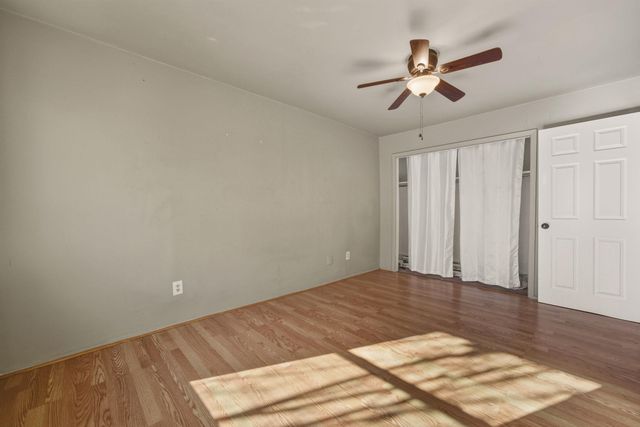 2124 Burton DR 125, Austin, TX 78741