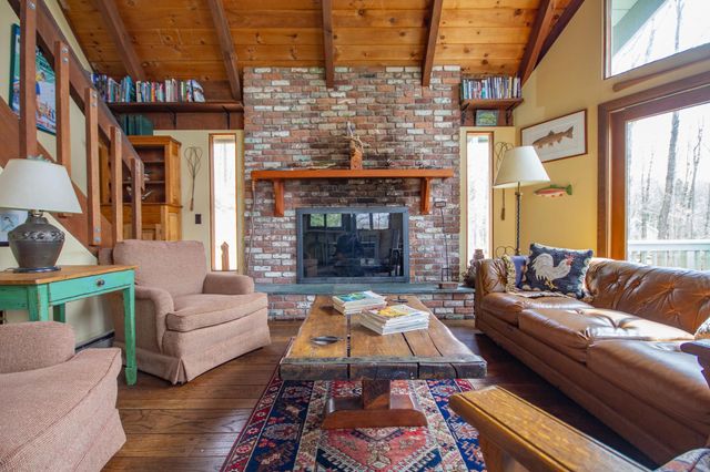 454 Edwin's Pond Road, Rochester, VT 05767