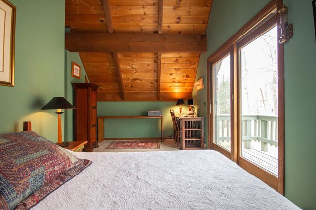 454 Edwin's Pond Road, Rochester, VT 05767