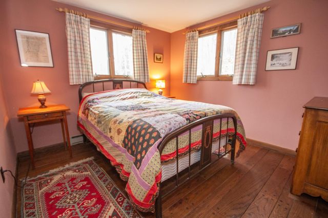 454 Edwin's Pond Road, Rochester, VT 05767