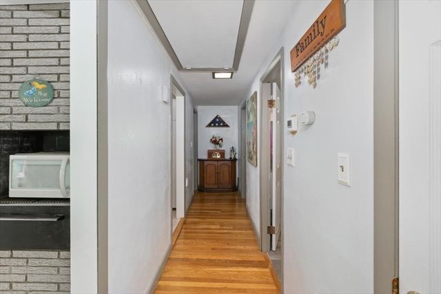 38 Brimbal Ave, Beverly, MA 01915