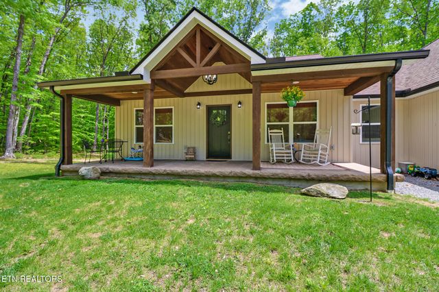 98 Paso Fino Tr, Jamestown, TN 38556