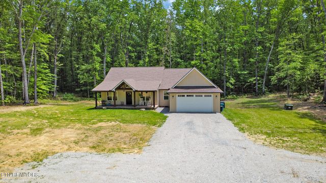 98 Paso Fino Tr, Jamestown, TN 38556