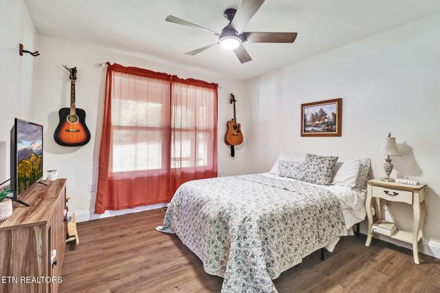 98 Paso Fino Tr, Jamestown, TN 38556