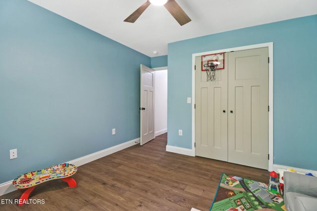 98 Paso Fino Tr, Jamestown, TN 38556