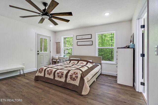 98 Paso Fino Tr, Jamestown, TN 38556