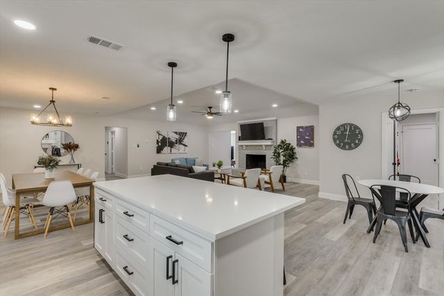 3921 Amy Avenue, Garland, TX 75043