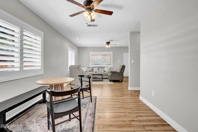 2405 N 27TH Place, Phoenix, AZ 85008