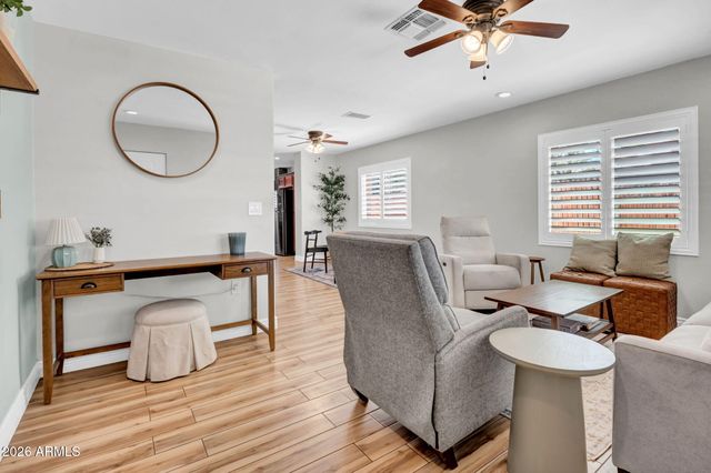 2405 N 27TH Place, Phoenix, AZ 85008