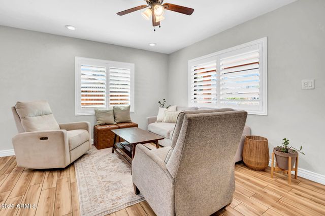 2405 N 27TH Place, Phoenix, AZ 85008